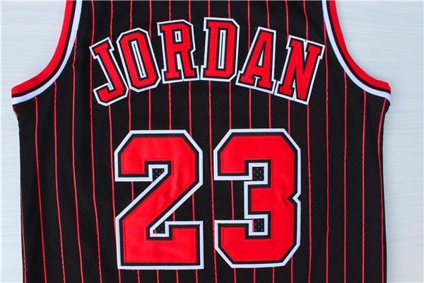 bulls jersey 23 black