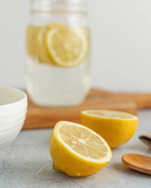 Meina sour rinse with lemon juice