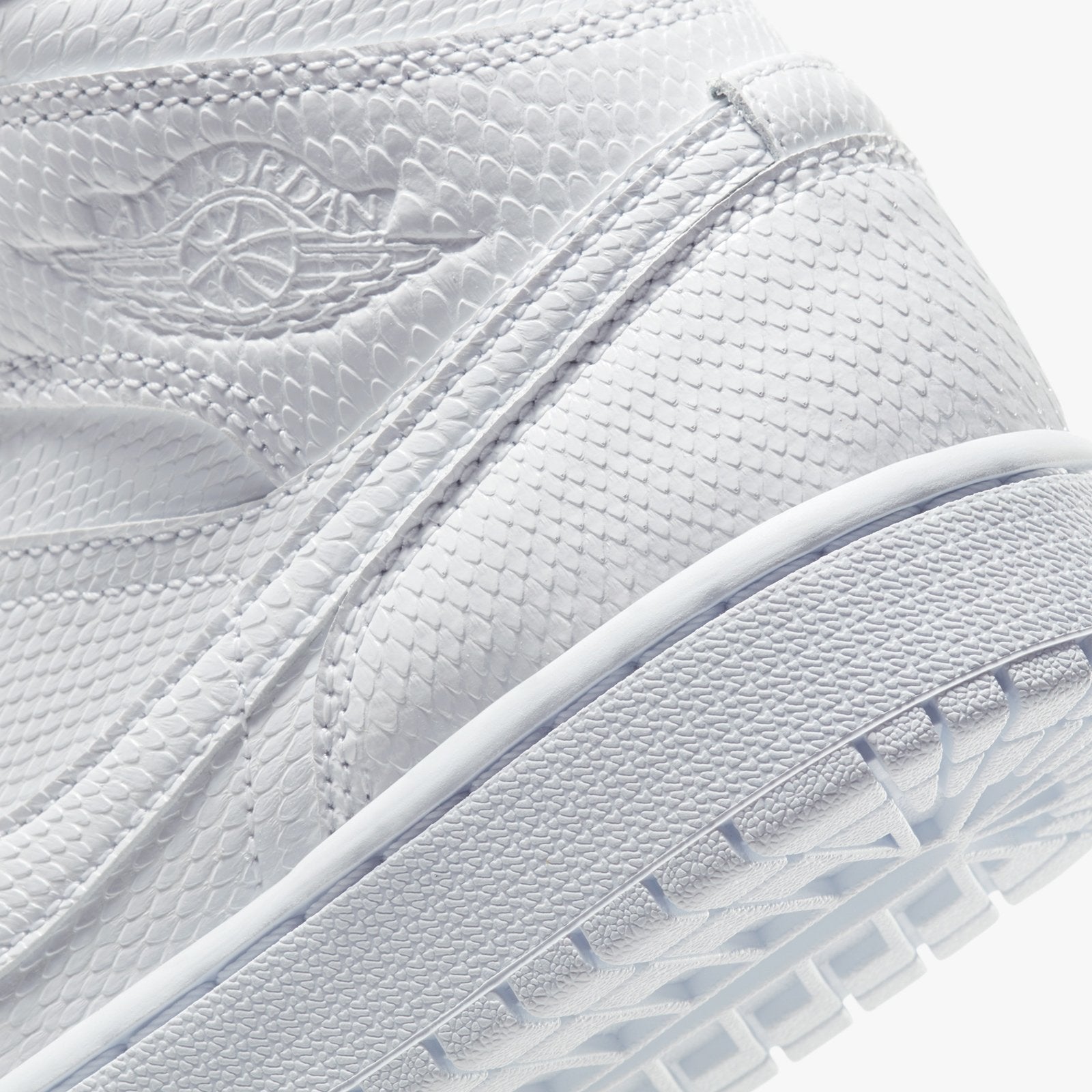 air jordan 1 mid white snakeskin