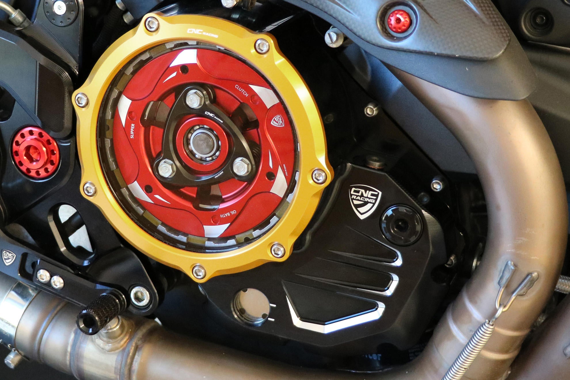 ducati diavel clutch cover