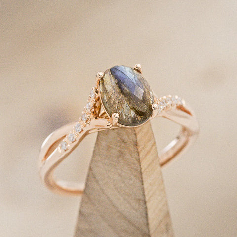 Labradorite handmade wedding ring