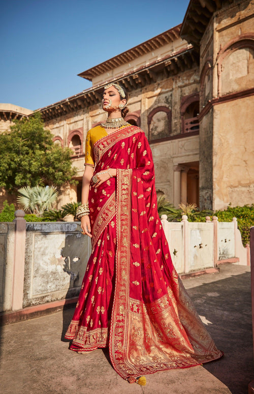 Pre-Draped Sarees That Are A Quick Pick For Any Small Bridal Function! |  WedMeGood