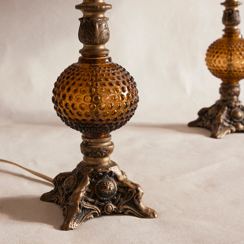 amber hobnail lamp shade