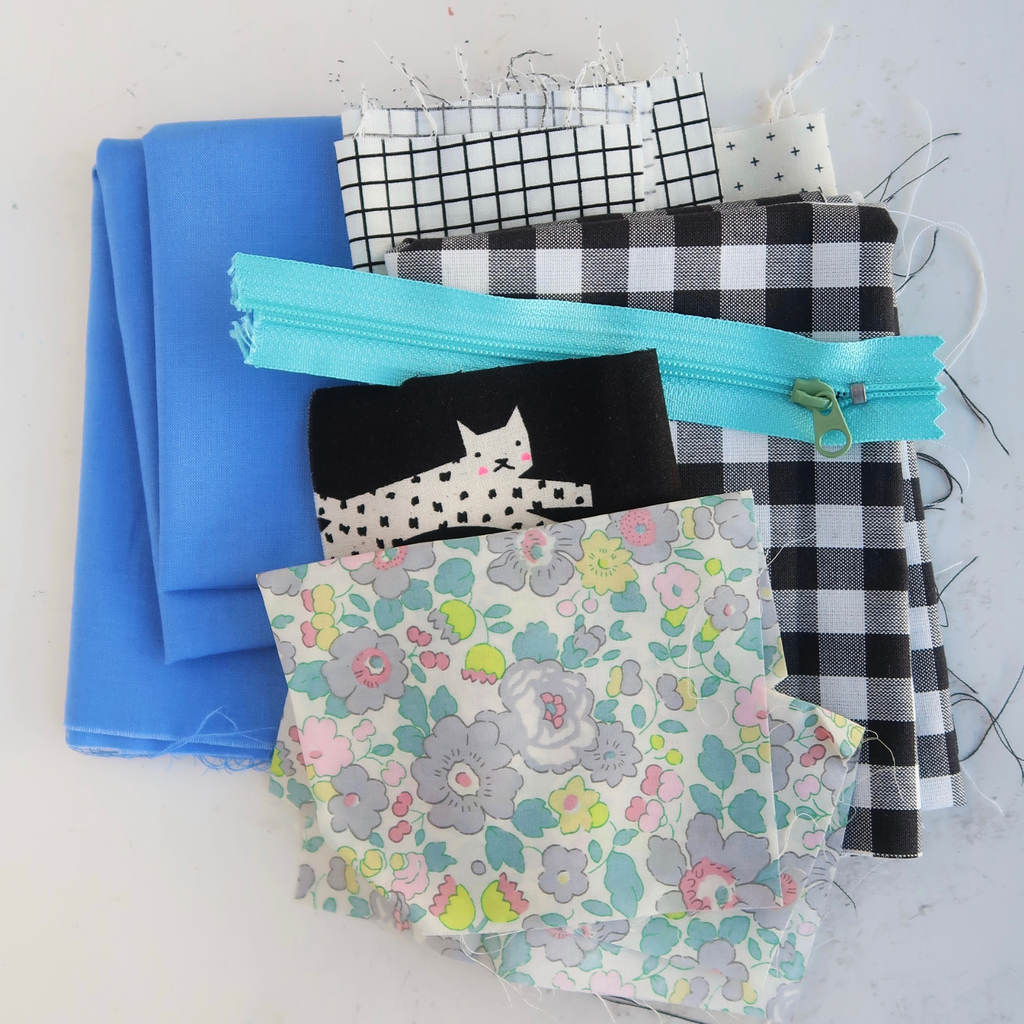 heart shaped zipper pouch - sewing pattern and video tutorial for beginners