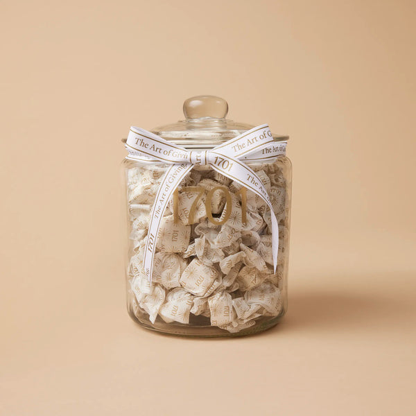 Honey Nougat Filled Glass Jar (1.1kg, +/- 55 pieces)