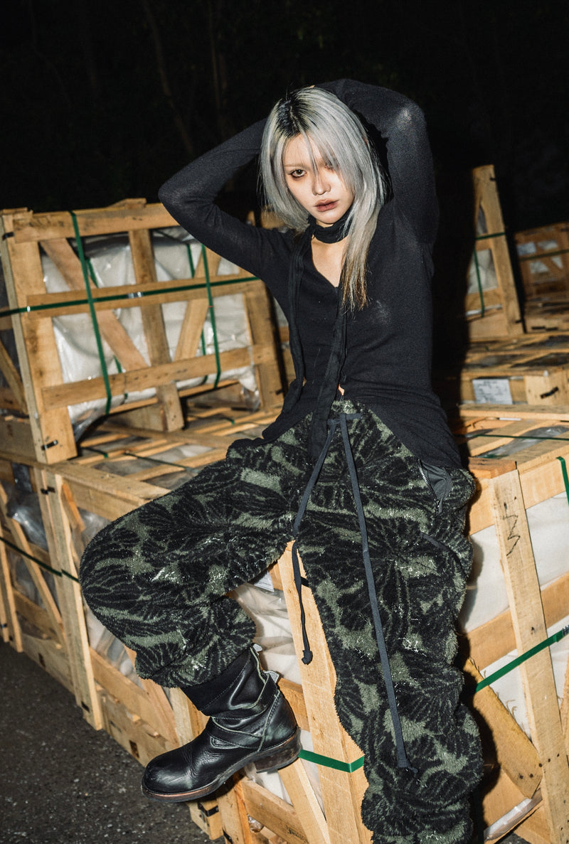 BLACK BUTTERFLIES HANABATSU FREECE PANTS