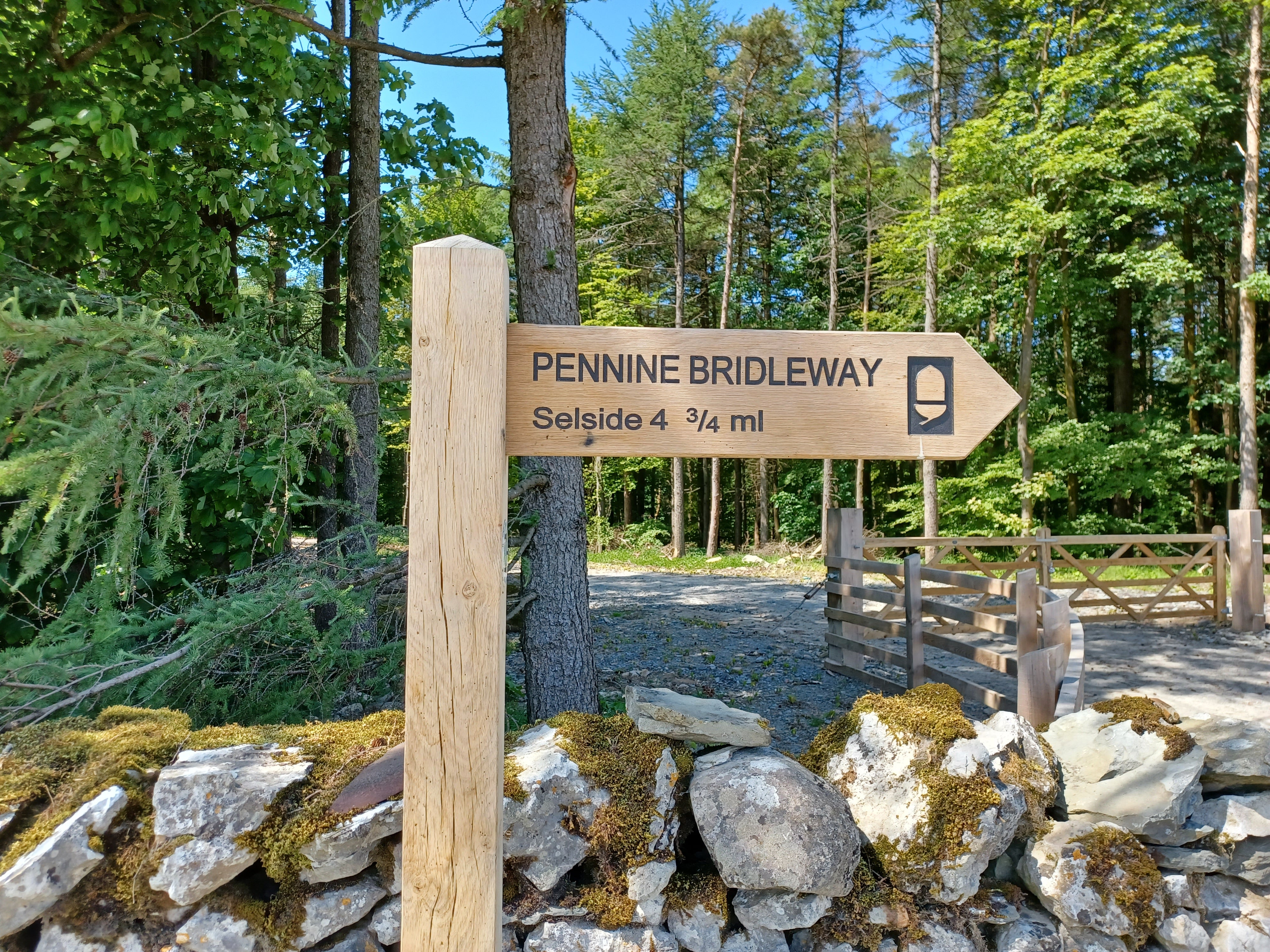 pennine bridleway sign