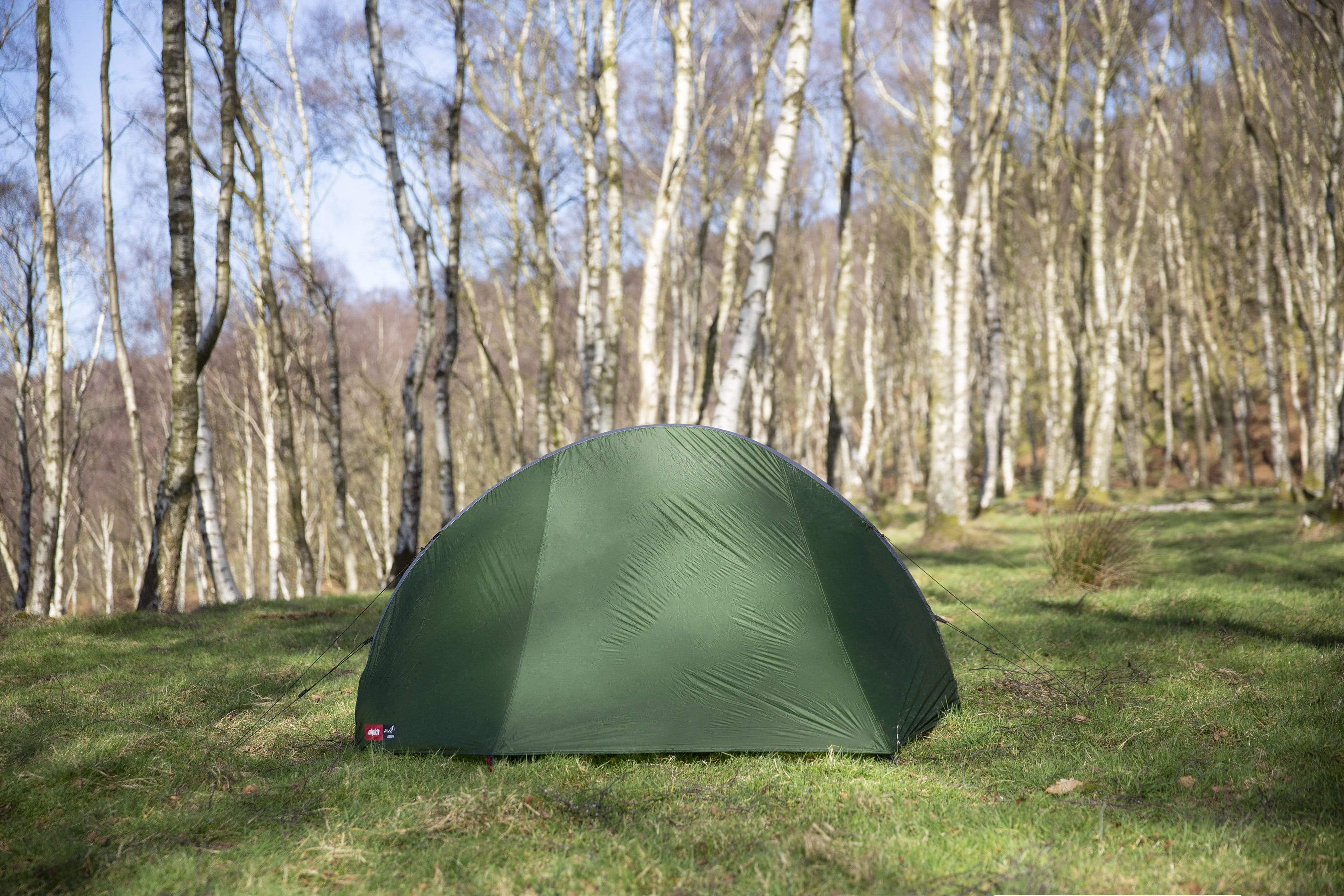 Lightweight one person backpacking tent with inflatable pole technology