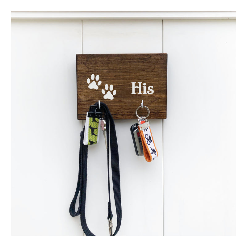 East Urban Home Komondor Welcome Leash or Key Holder