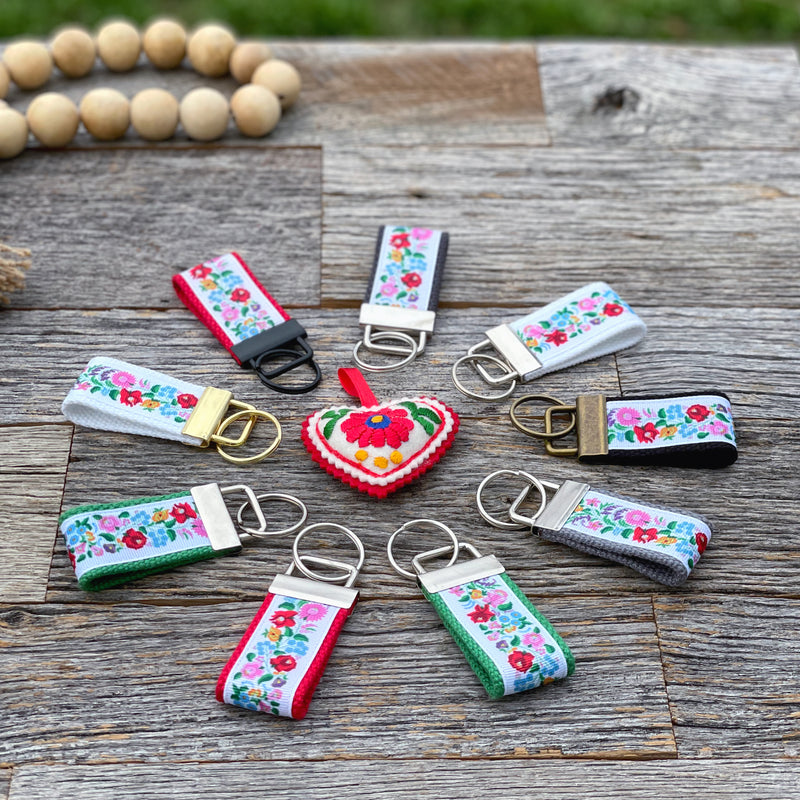 Blue Flower Key Chain — Funktini Art FunktiniLand Shop