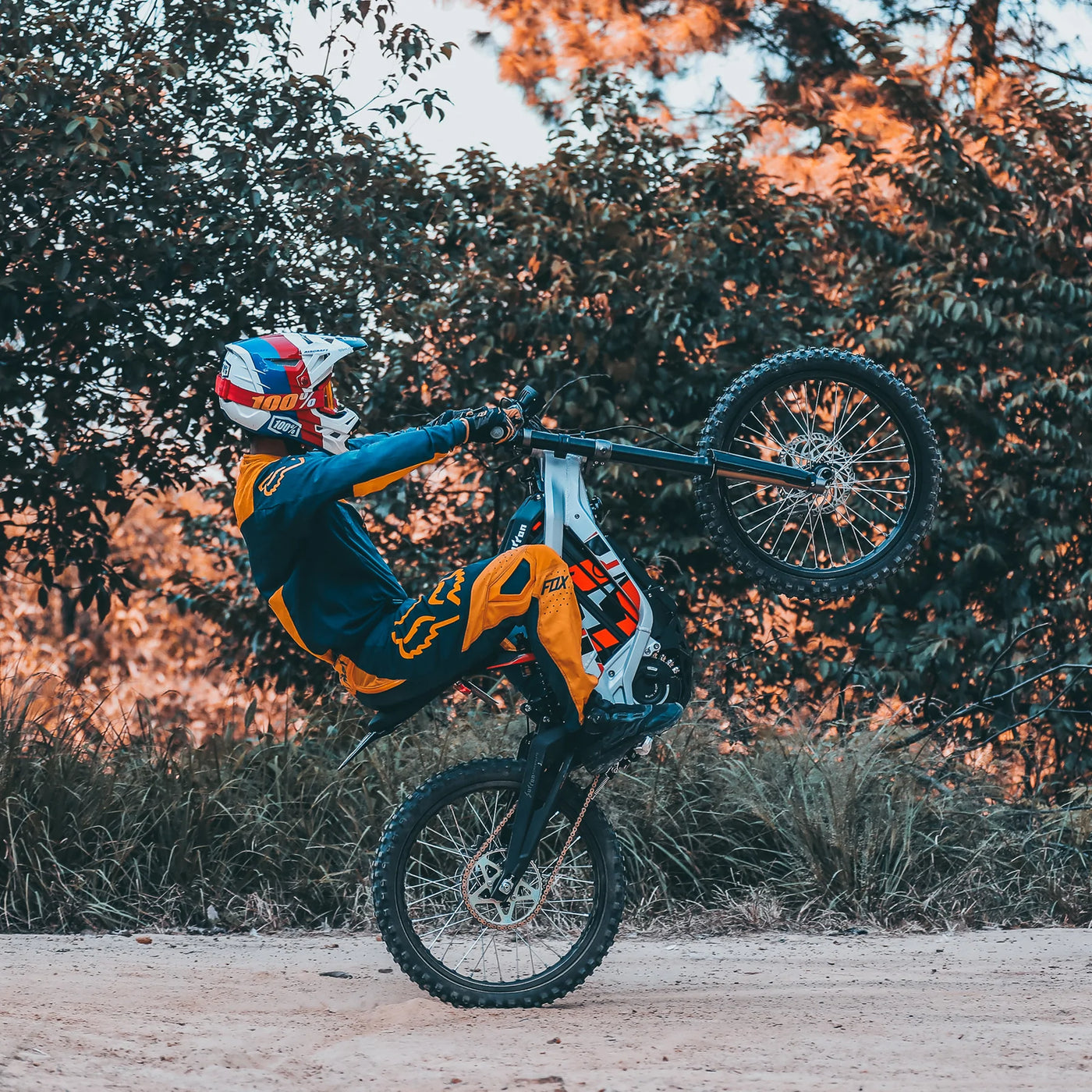 2023 surron light bee
