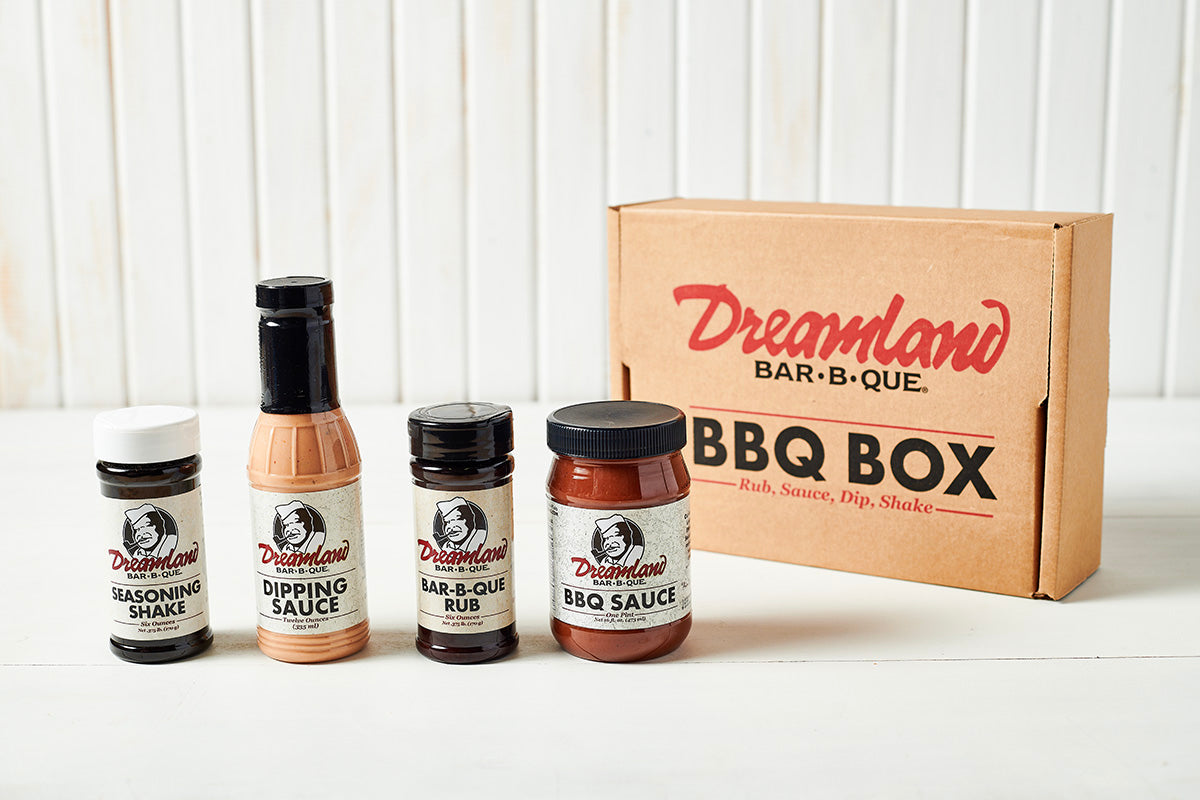 https://cdn.shopify.com/s/files/1/0253/2963/1309/files/Dreamland-BBQ-Box_f911165d-77a0-4eef-8d69-7b7f31946289_1445x.jpg?v=1689179442