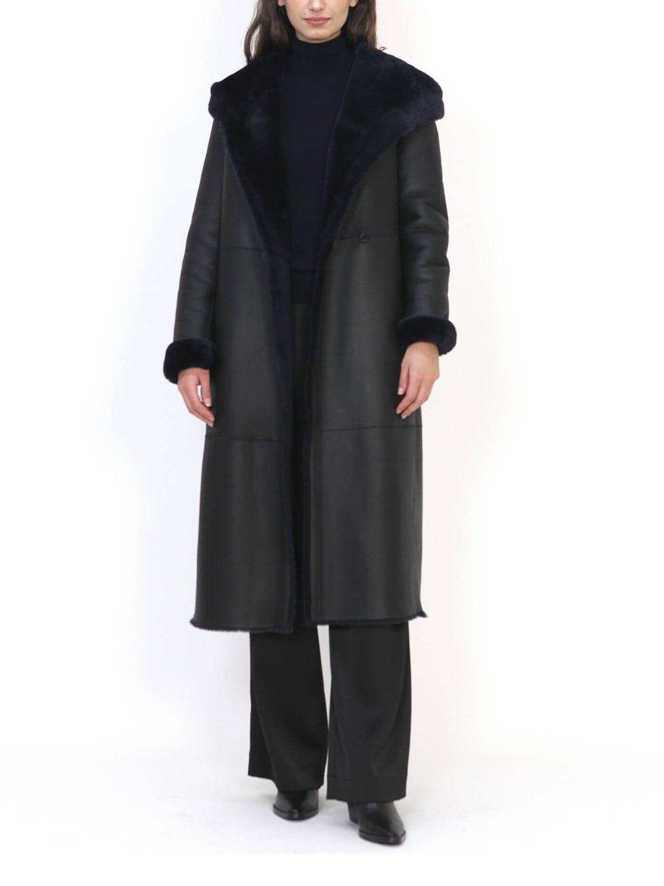 Isabel Women's long shearling coat with hood | TuscanTailor