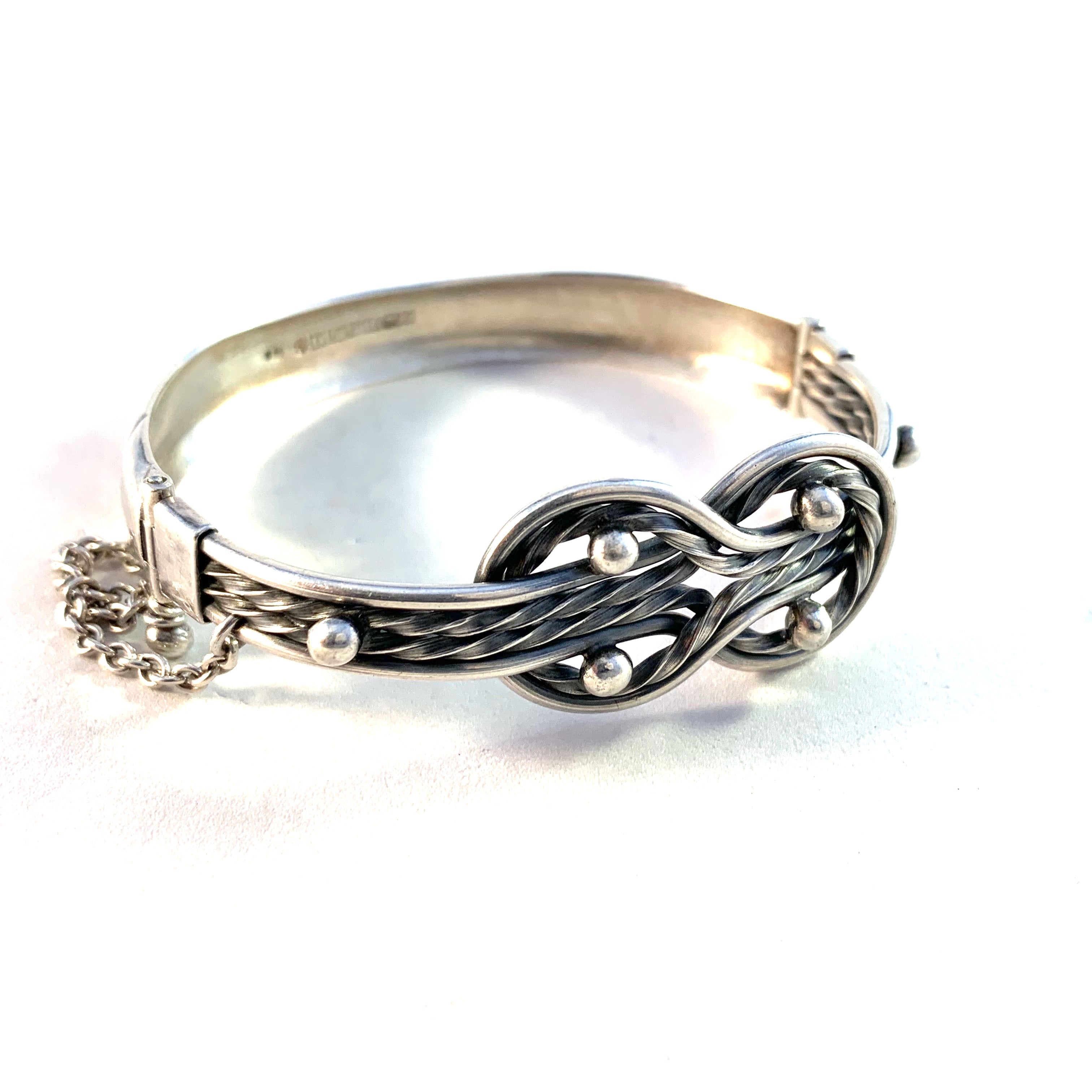 Kalevala Koru, Finland 1971 Vintage Sterling Silver Love Knot Open/Clo – T  Niklasson Gallery