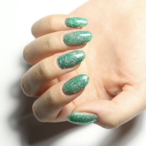 6 Lovely Powder Dip Nail Designs - The Glossychic