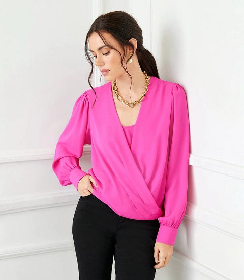 Hot Pink Cropped Top with Leggings Outfits (2 ideas & outfits