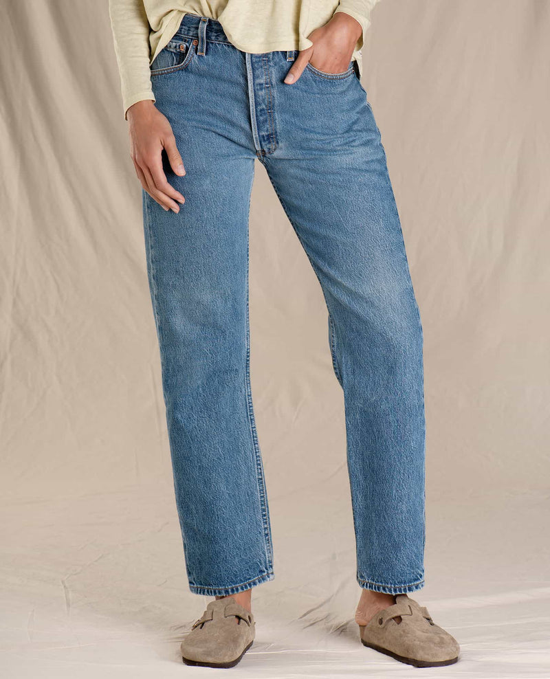 womens levis with elastic waist