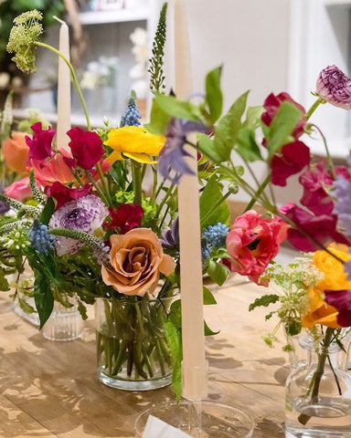 Blooming Floral Centerpieces - _mamannyc_