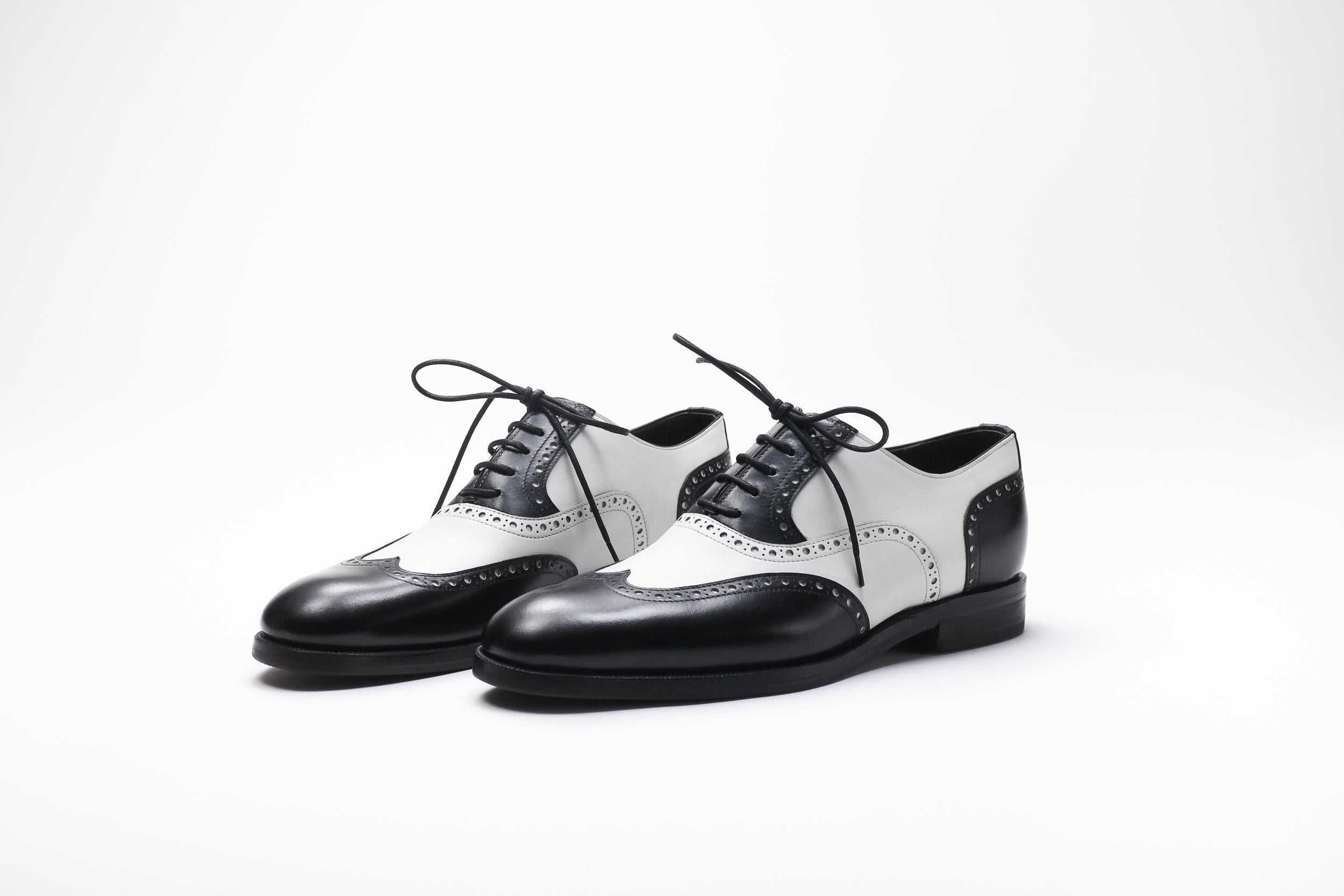 Zonkey Boot ladies spectators in black and white calf leather 2