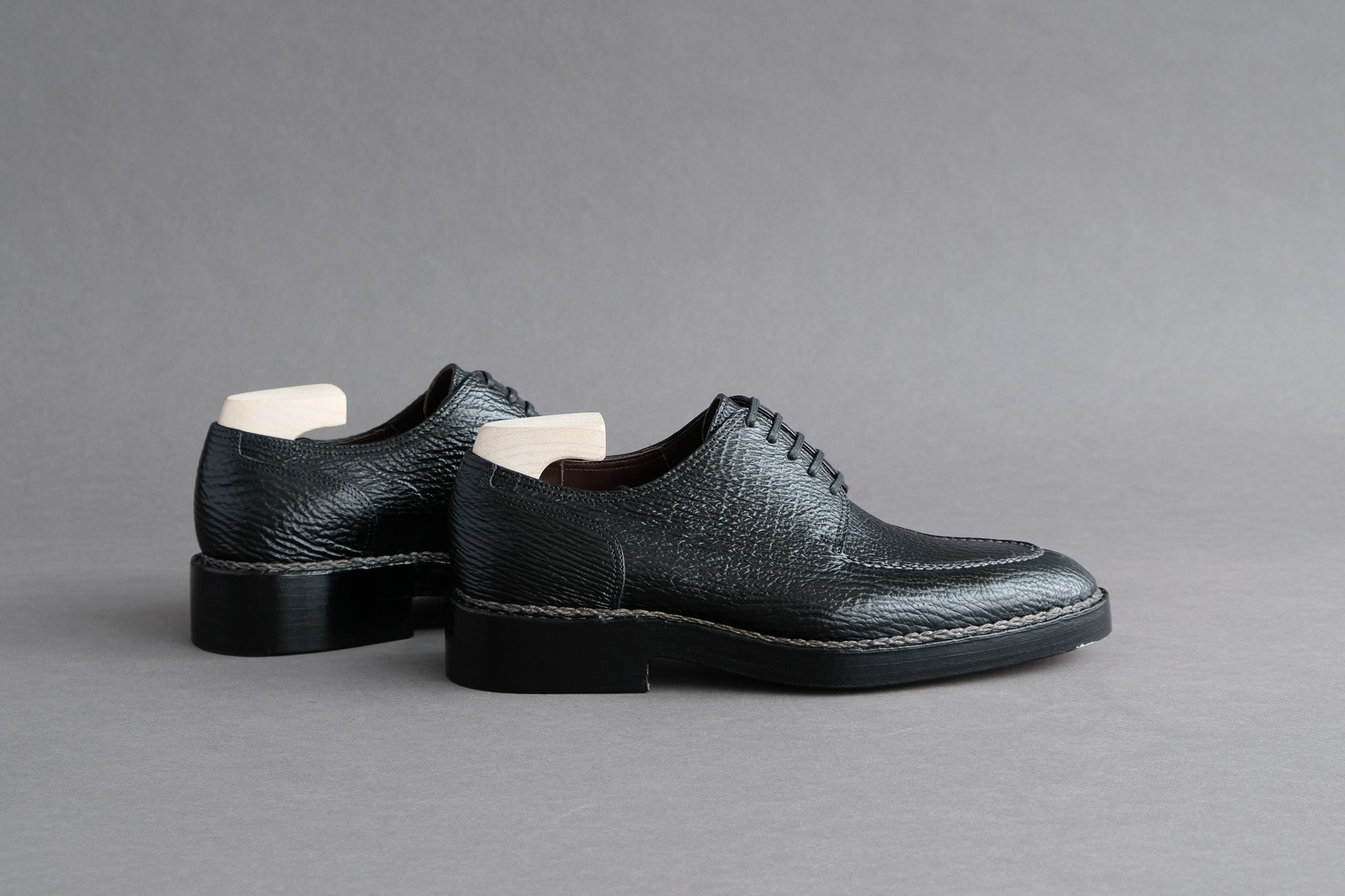 Zonkey Boot split-toe derby shoes from black Shark leather 1