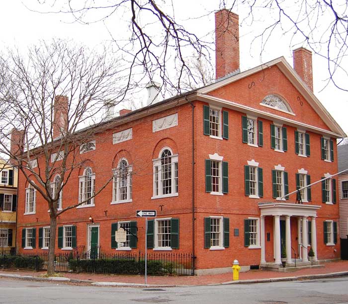 Federal-Style Architecture in Salem, Massachusetts 