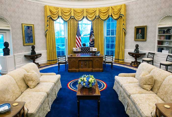 The Oval Office is a great example of Federal-style interior