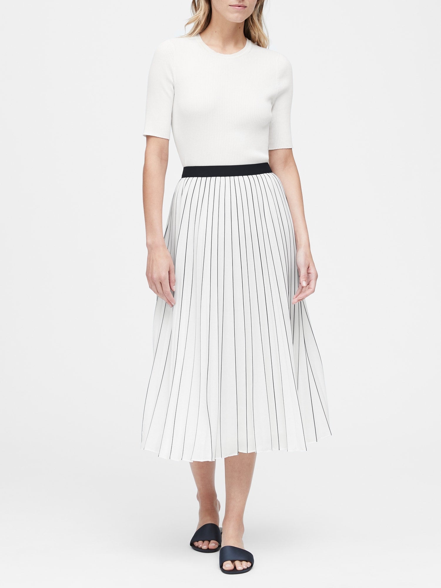 black and white pleated skirt