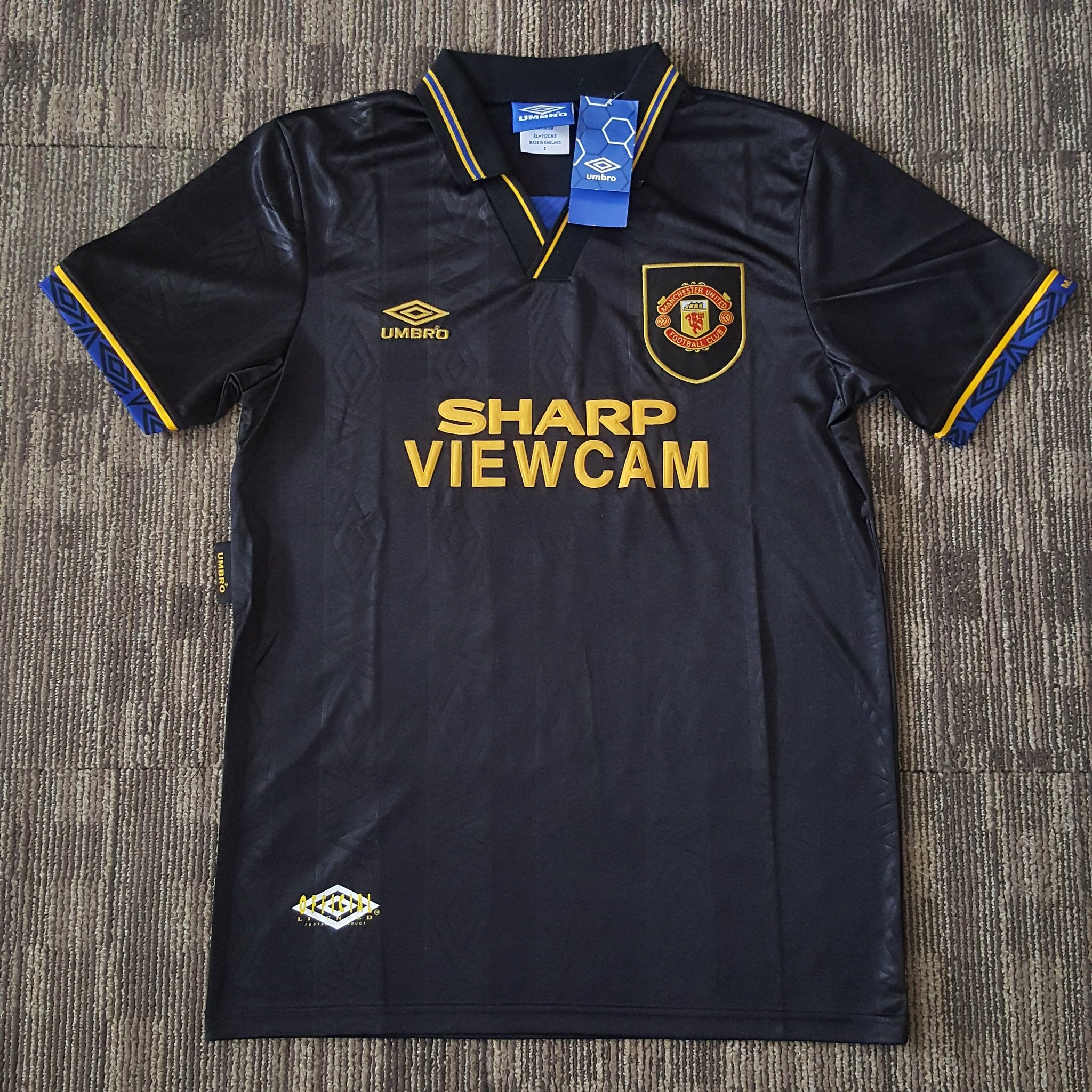 manchester united away jersey