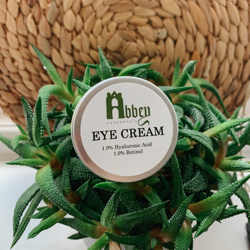 Eye Cream with Hyaluronic Acid and Retinol