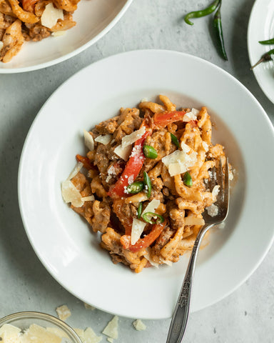 Gluten free pasta with roasted bell pepper & ground beef – Cassava Kitchen