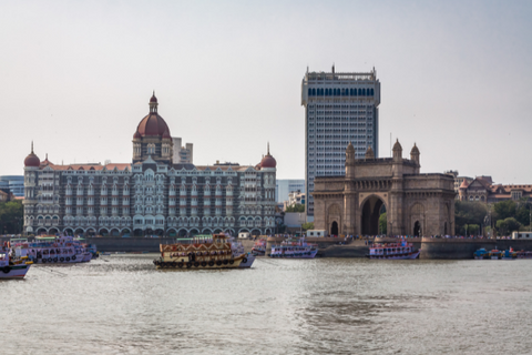 pre wedding shoot at gateway of india - nautunkee.com