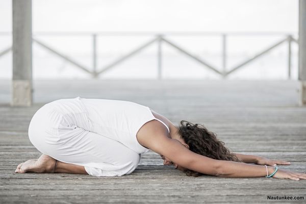 yoga poses for beginners - nautunkee