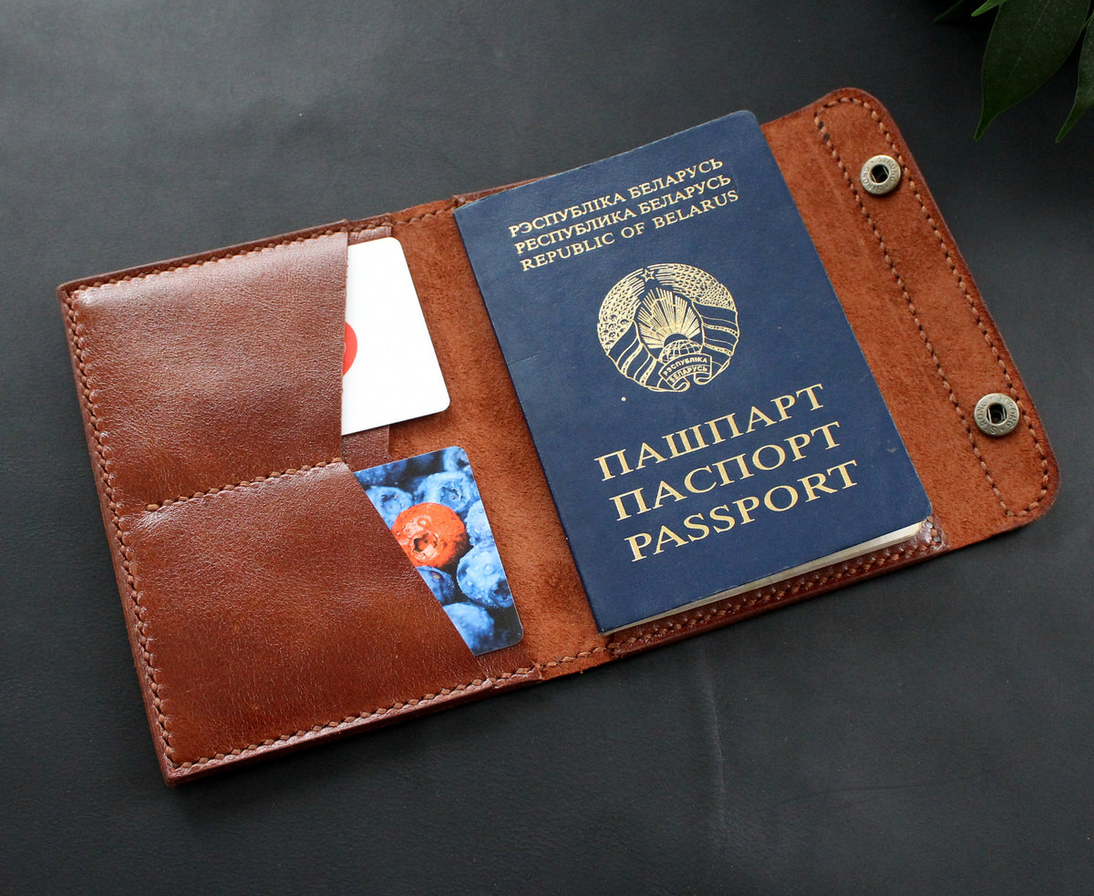 Handmade passport wallet holder Cognac Brown – Anger Refuge
