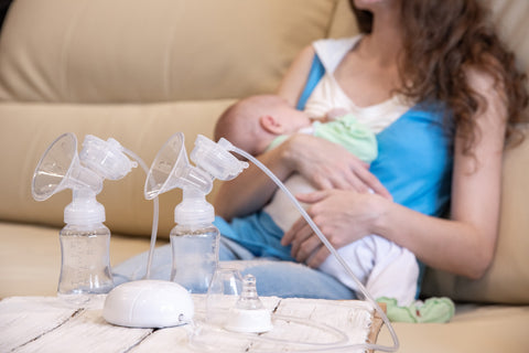 Combination feeding might be the most common method that parents choose.