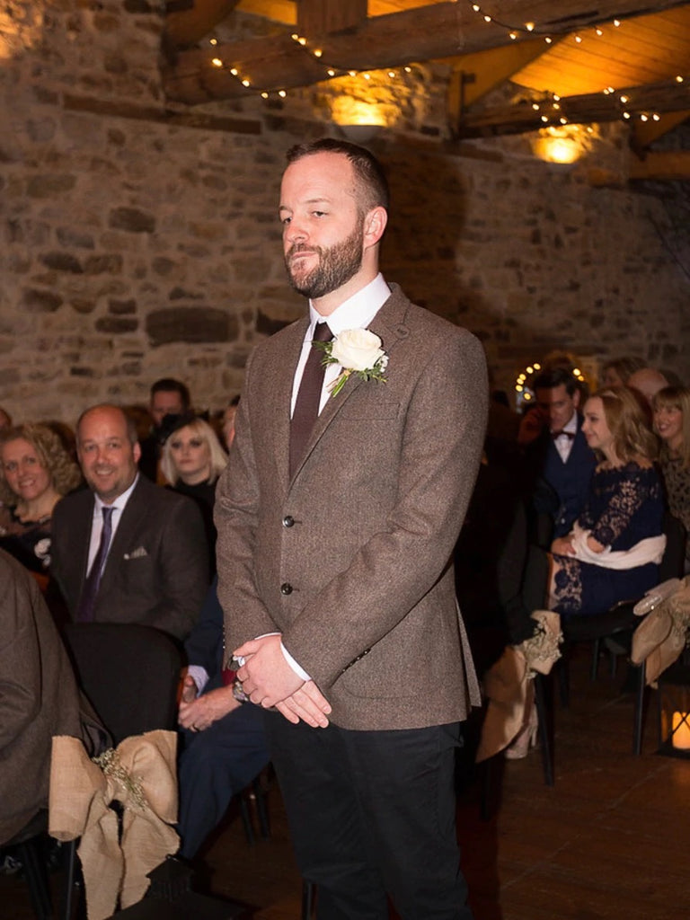 Brown Suit & Knitted Tie Combinations: 36 Stylish Ideas for the autumnal suit