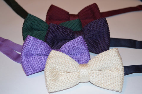Contemporary style bow ties for your wedding