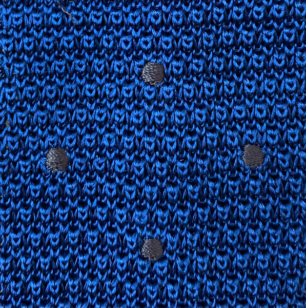 Knitted tie 2x2 weave prussian blue polka dot