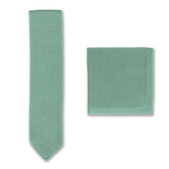 Salbeigrüne gestrickte Krawatte und Einstecktuch als Hochzeitsaccessoires für Trauzeugen
