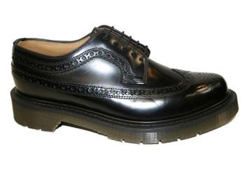 ROYAL BLACK BROGUE WITH HEAT WELTED SOLE