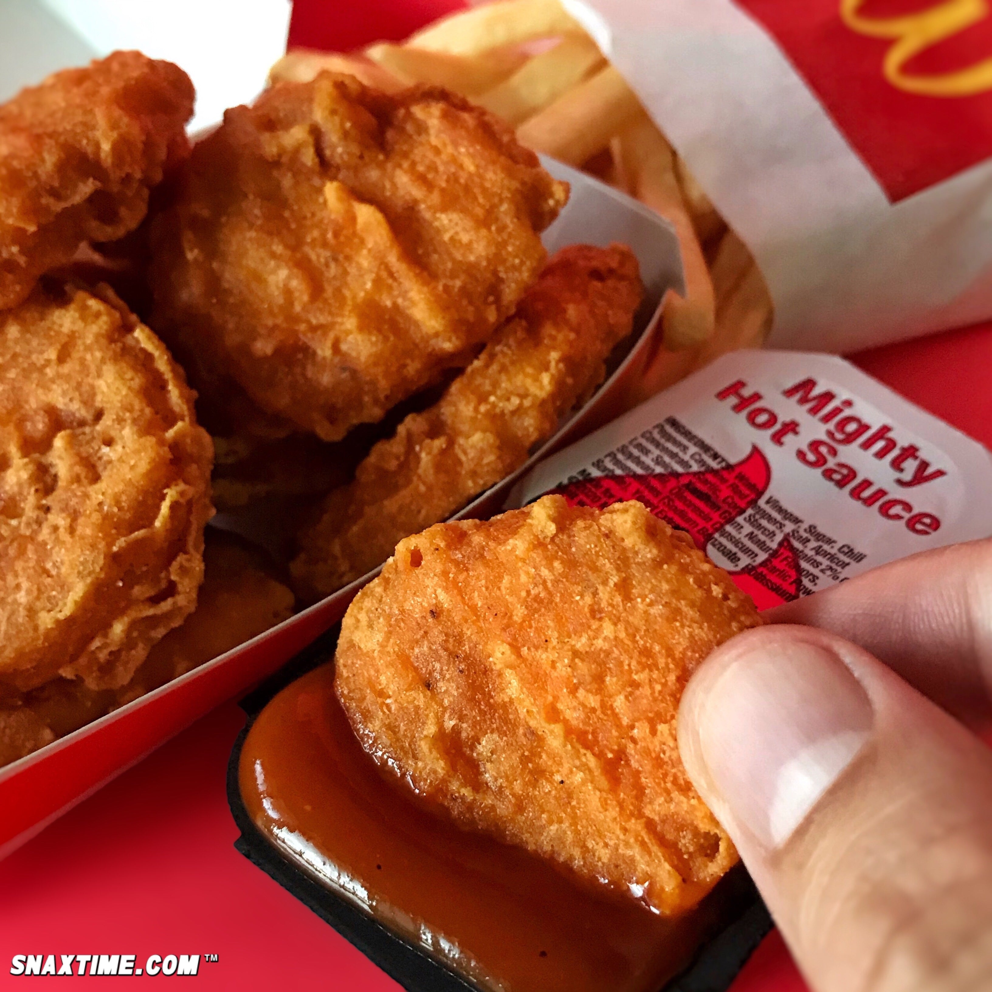 McDonald's Spicy Chicken McNuggets HOT NUGGETS! Snaxtime