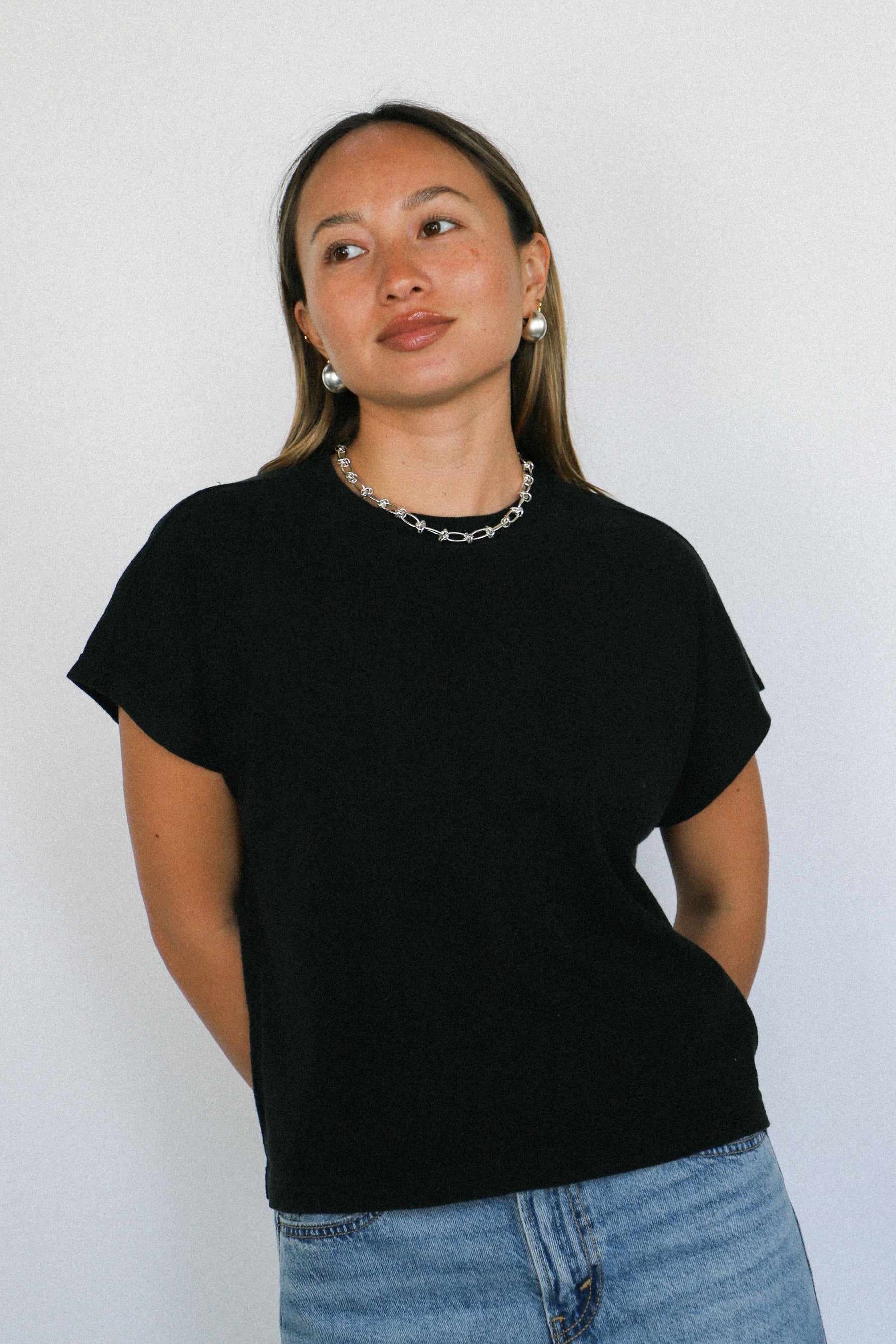 Black Jeanne Tee