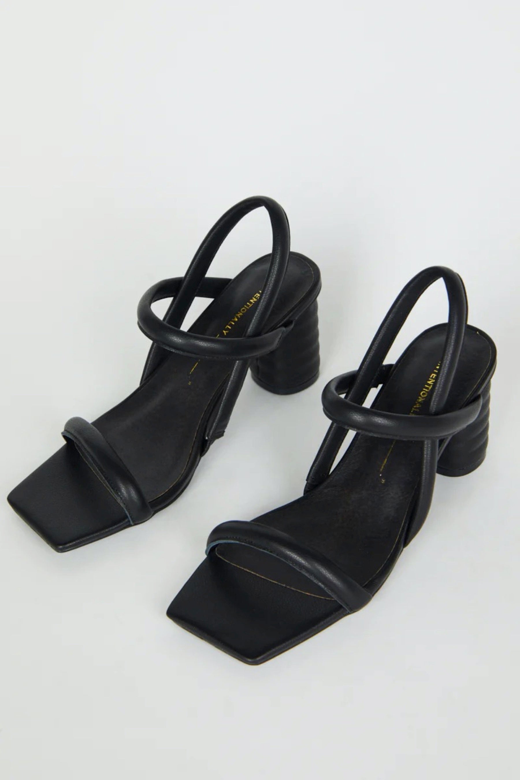 Black Kifton Heel