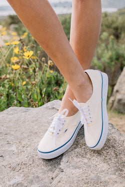 vans white authentic shoes