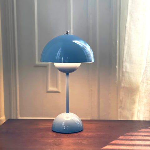 flowerpot mini cordless table lamp