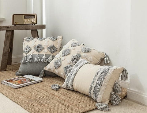tufts-and-tassels-cushion-covers
