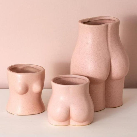 Body art ceramic vase