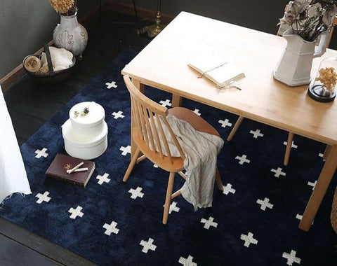 deep-blue-patterned-area-rug
