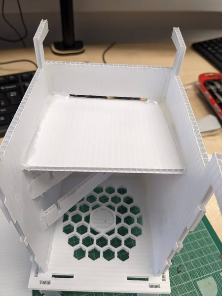 Air Quality HAT Outdoor Enclosure - Build Inner Roof Support