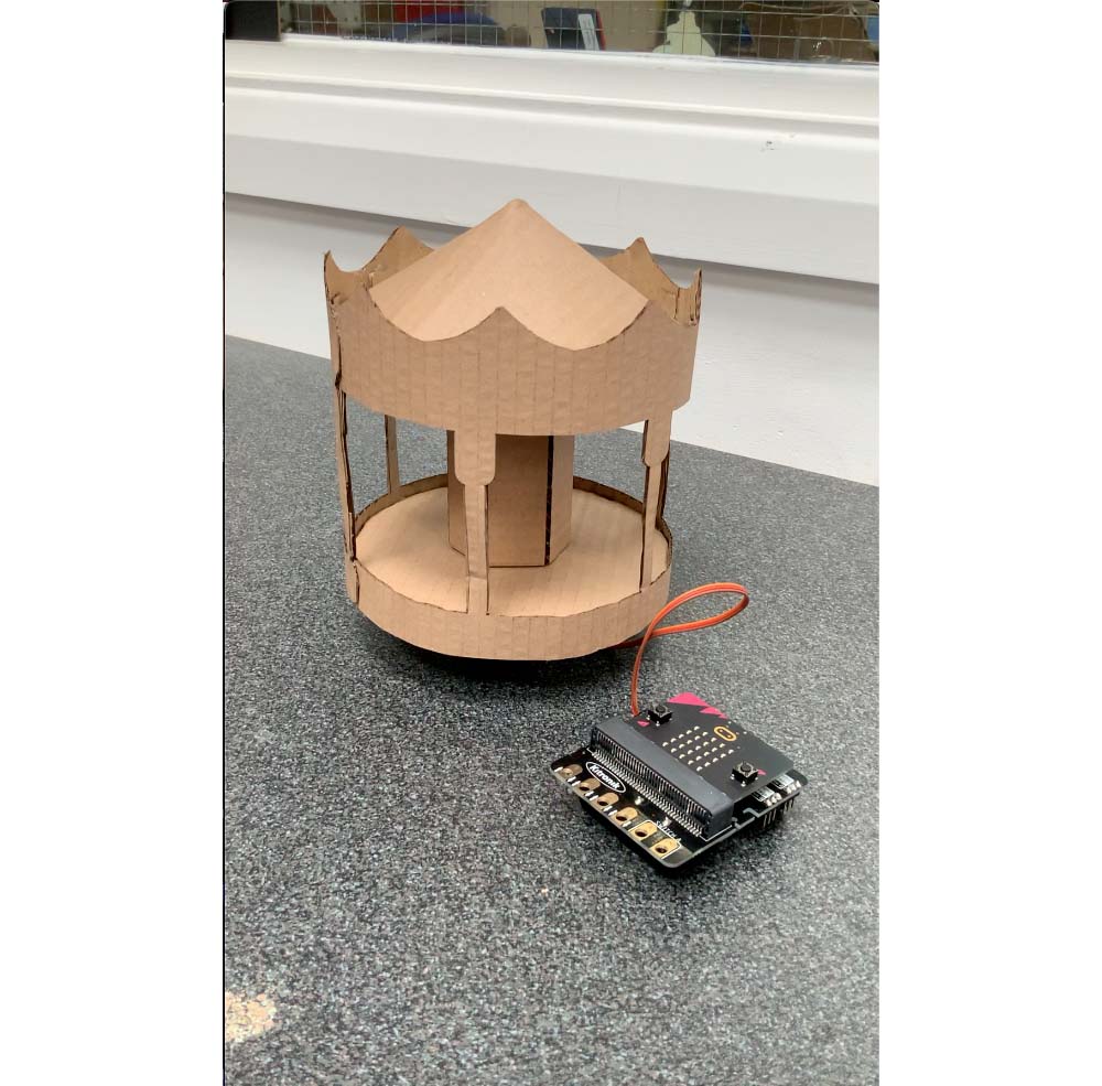 simple servo carousel - testing the make