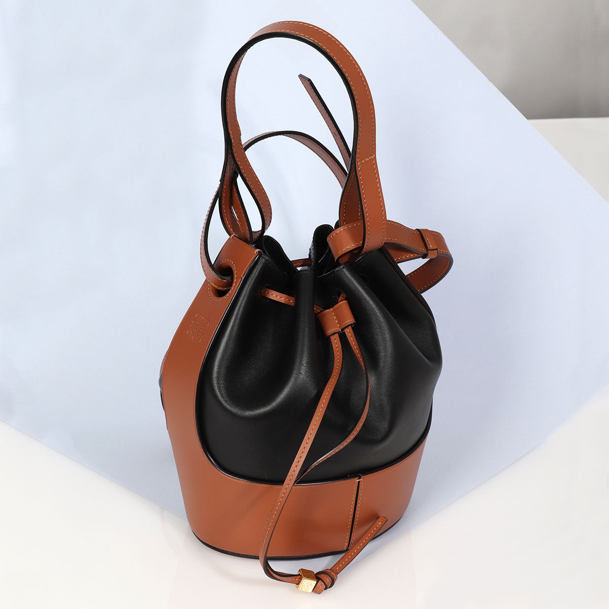 Louis Vuitton Noir Very Saddle Bag by Ann's Fabulous Finds